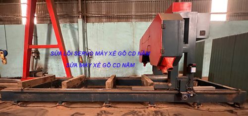 SỬA MÁY XẺ GỖ CD NẰM