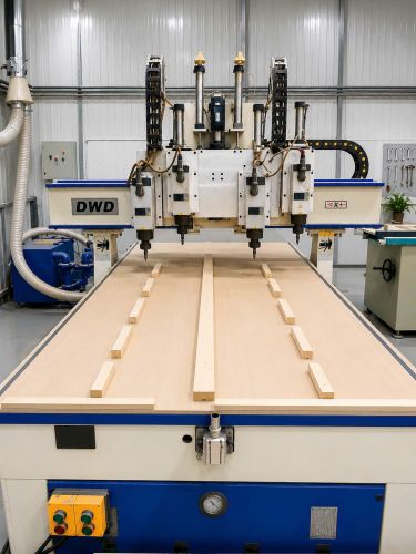 SỬA MÁY CNC GỖ TÂN UYÊN