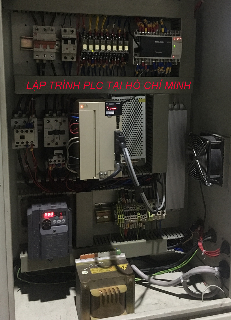 Tủ điện lập trình PLC tại Hồ Chí Minh